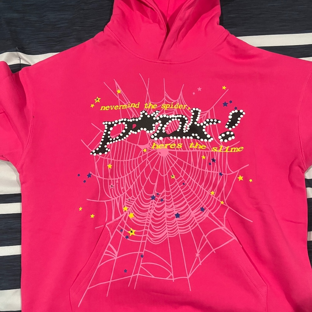 🕷️ Pink Sp5der Hoodie Size large✅